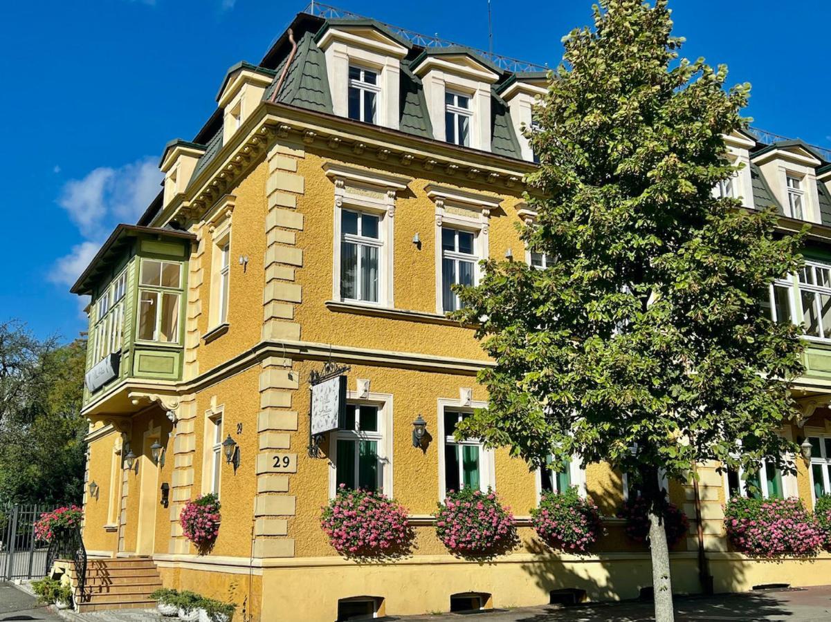 Villa Antica Kudowa Zdroj Exterior photo